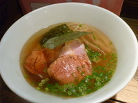 「鰮煮干塩（730円）＋肉１枚（100円）」@喜元門 本店の写真