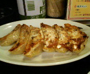 「餃子　200円」@明記大陸食堂の写真