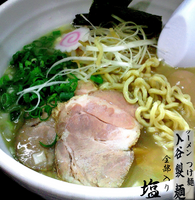 「塩（新味）全部のせ（950円）」@入谷製麺の写真