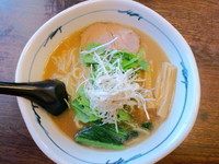 「地鶏白湯　あごそば　＋白龍」@そうげんラーメンの写真