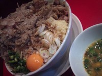 「豚まぜそば＋魚粉＋スキヤキ」@用心棒の写真