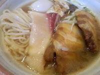 「鰤らあめん（醤油）+味玉+豚角煮」@麺家 まさあきの写真