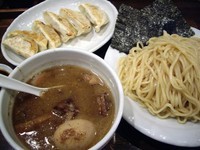 「特製つけ麺（中盛り、ネギ抜き）、900円（同額）」@麺屋 茅根の写真
