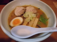 「辛味噌らぁめん（中辛）」@爆じゅう餃子 餃点の写真