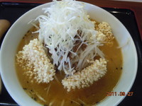 「秘伝味噌ラーメン680円+おこげ320円」@中華菜食 やまとの写真