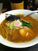 「黄金中華そば  大盛【780円】」@麺や ポツリの写真