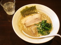 「とんこつらーめん+替え玉 590円+100円」@円熟屋 遠藤店の写真