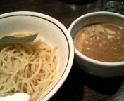 「煮魚出汁つけ麺800円」@つけめん らーめん 美豚 錦糸町店の写真