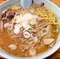 「みそラーメン大盛(900円)」@純連 東京店の写真