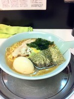 「中華らーめん＋卵　８００円」@らーめん 凌駕の写真