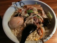 「味玉塩タンメン＋大盛（￥830＋ﾗﾝﾁｻｰﾋﾞｽ）」@麺食堂 杉本商店の写真