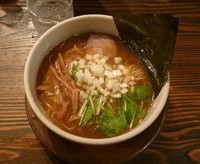 「正油そば」@秋刀魚中華そば 生粋の写真