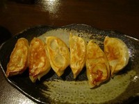 「薬膳焼き餃子（６個）２８０円、デザート」@和の中の写真