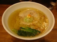 「黄金の塩らぁ麺」@ラーメン道 天神の写真