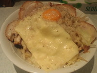 「チーズ肉増しまぜそば・塩(全マシ)」@麺処 MAZERU 代々木店の写真