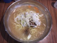 「【10月限定】牛スジらーめん￥700」@中華そば 伝堂の写真