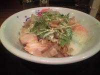 「油そば750円」@桜吹雪が風に舞う 新宿店の写真