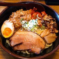 「納豆キムチ油めん（￥900）」@辛しやの写真