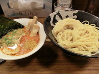 「辛とん（中辛）　大（780円）」@越後つけ麺 維新 武蔵小杉店の写真