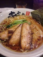 「醤油チャーシューめん」@麺屋 あごすけの写真