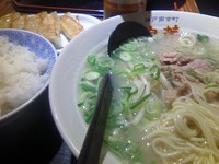 「ランチセット(塩、餃子、ライス) 890円」@皇蘭 アルデ新大阪店の写真