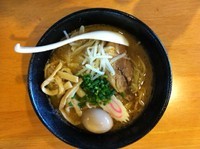 「濃厚白湯らーめん　醤油」@らぁめん つけ麺 京極の写真