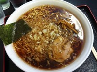 「らぁめん（特盛）」@醤油らぁめん専門店 香味屋の写真