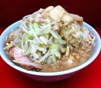 「小ラーメン （650円)ヤサイ･アブラ」@ラーメン二郎 中山駅前店の写真