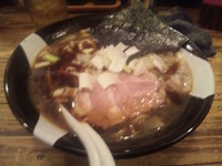 「煮干ラーメン ￥750」@すごい煮干ラーメン凪 新宿ゴールデン街店 本館の写真