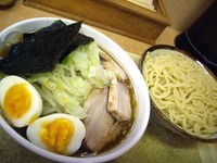 「トクセイ（中盛り）、1100円」@大泉大勝軒の写真