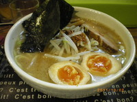 「ラーメン　￥700」@らーめん専門店 激アツ! めん蔵の写真