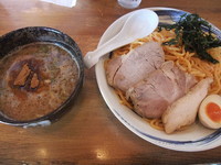 「特製辛海老つけめん１１２０円＋３００ｇ１００円」@らーめん がんちゃの写真