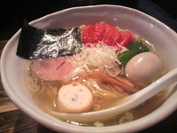 「塩ラーメン700円+黒味玉100円+トマト150円」@RAMEN CiQUEの写真