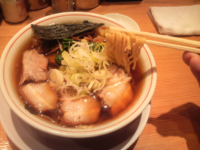 「肉そば＋ゆでたまご（1個無料）」@井関屋の写真