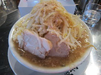 「ラーメン全増し(オープン記念100円)」@らーめん大 竹ノ塚店の写真
