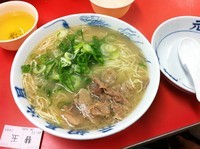 「らーめん400円、替玉100円」@元祖 長浜屋の写真