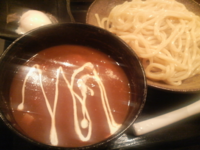 「限定・濃熟温玉カレーつけ麺・中盛」@三ツ矢堂製麺 大山店の写真