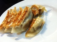 「手作り餃子 300円」@麺屋 みらい2の写真