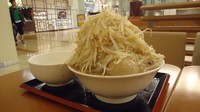 「ラーメン大(ヤサイW・ニンニク)」@ジャンクガレッジ イオンレイクタウンmori店の写真