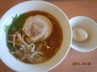 「醤油700円＋味付玉子100円」@中華そば 呵呵の写真