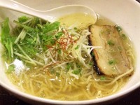 「塩そば ￥730」@中華そば らぁ麺三軒屋の写真