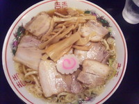 「肉煮干中華そば」@肉煮干し中華そば さいころの写真