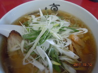 「らーめん+ネギ多め　600円」@一凛の写真