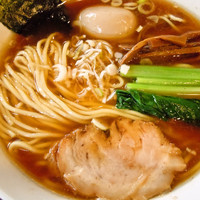 「らはめん（中盛）￥６５０＋味玉￥１００」@ラハメン ヤマンの写真