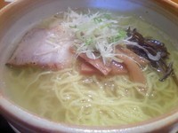 「らーめん 100￥ (開店記念10/11～10/13)」@らーめん 学の写真