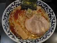 「旨辛　魚介ラーメン770円」@東京駅 斑鳩の写真