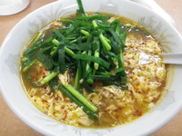 「タンタンメン＋ニラ」@中華 タンタンメン 隆翔の写真