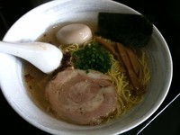 「塩味玉らー麺（￥700）」@らーめん 麺の月の写真