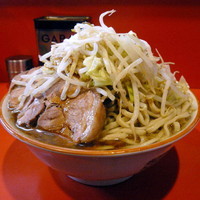 「大盛ラーメン 800円（ヤサイ）」@ラーメン二郎 仙川店の写真