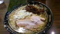 「燕三条煮干醤油ラーメン」@煮干 丸めの写真
